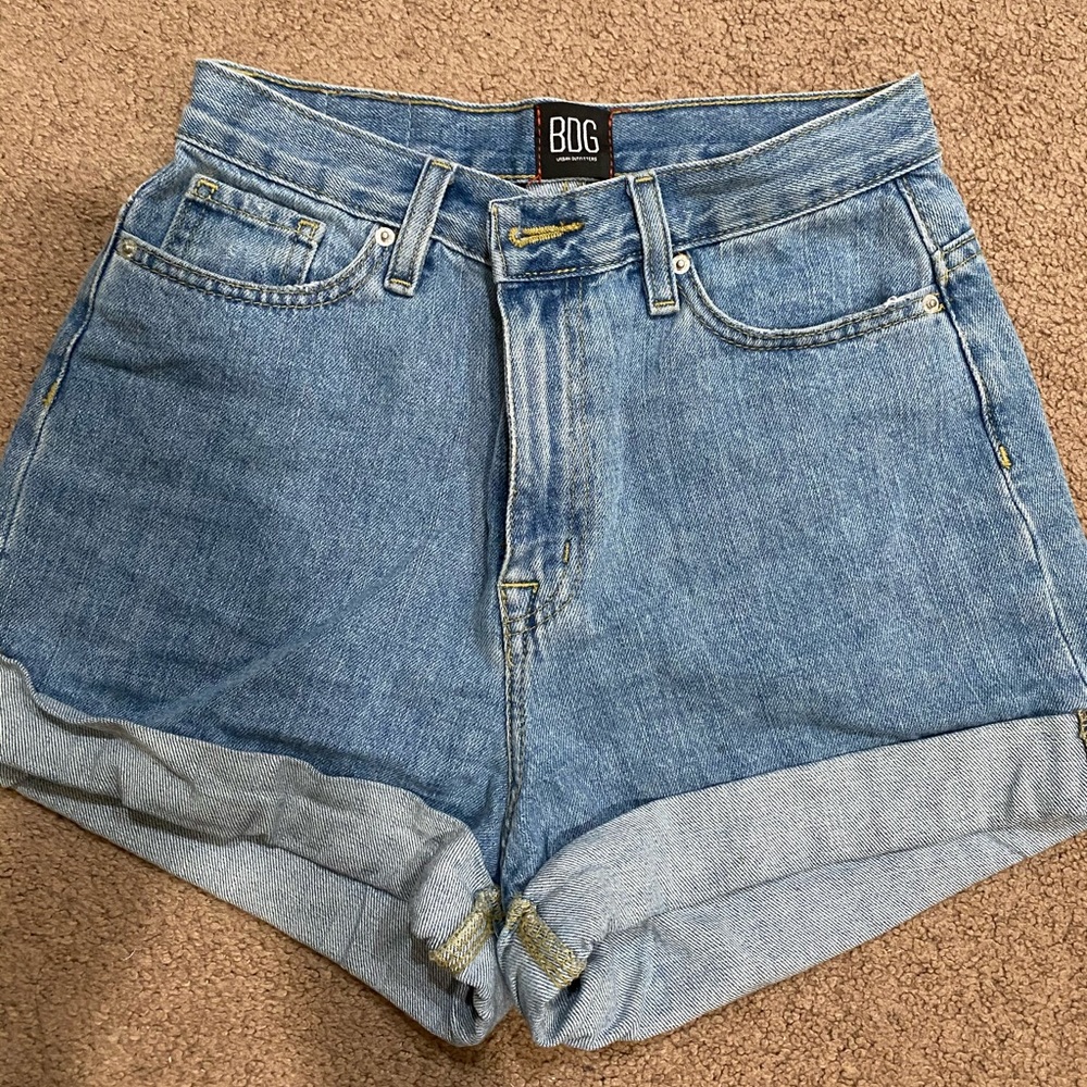 BDG mom shorts